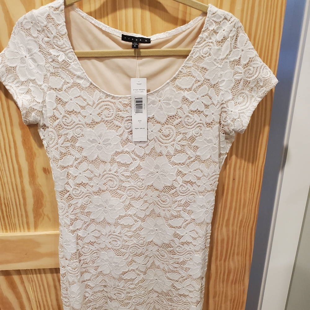Tiana B dress